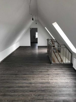 freundliche 4-Zimmer-Wohnung mit Einbauküche in Ummern