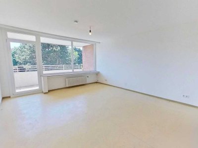 Gut geschnittene 2-Zimmer-Wohnung mit LOGGIA und saniertem Bad