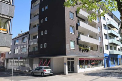 City-Life pur: Hochwertig möblierte Wohnung mit 2,5 Zimmern sofort verfügbar zur Miete