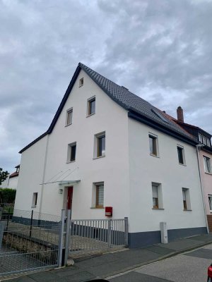 Geräumiges 7-Raum-Stadthaus in Herzogenaurach