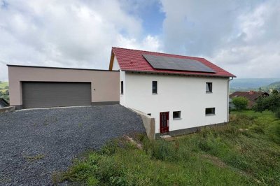 Neubau-Einfamilienhaus im Innenrohbau – modernes Wohnen!
