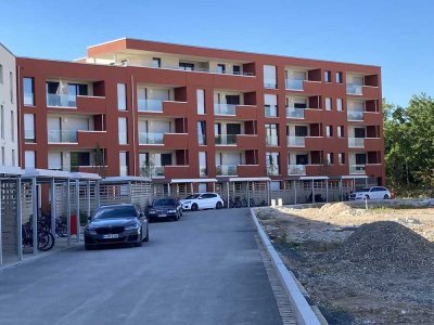 Neubau: 3-Zi.-Wohnung mit Loggia und Einbauküche (3. OG)