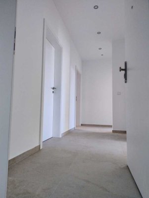 Kernsanierte 2,5-Zimmer Wohnung im 2. OG in Bochum-Hamme