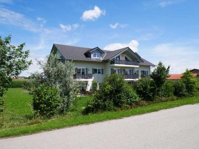 Neuwertig / 1-Raum-Wohnung im Souterrain in Albaching / Hackschnitzelheizung
