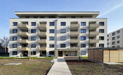 Erstbezug: Attraktive, seniorengerechte Dachterrassen-Wohnung in MA-Vogelstang