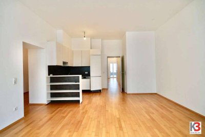 K3 - Moderne Altbauwohnung mit überdachter Terrasse