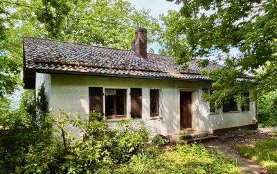 STILBAU bietet an: Charmantes Einfamilienhaus in Hanglage in Wilhelmsfeld