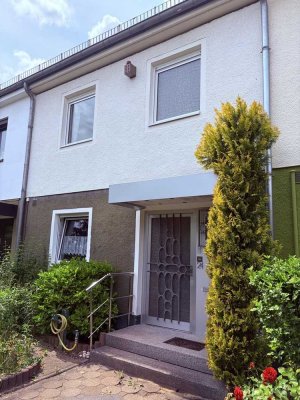 Charmantes Reihenhaus in Berlin-Buckow, Bernsteinring von PRIVAT
