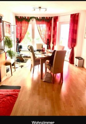 Helle, schöne 2 Zimmer EG-Wohnung in Dietzenbach mit Garten