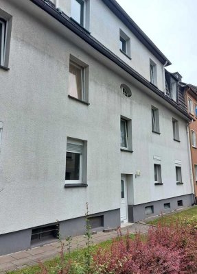 Frisch Saniert ! Reinklicken, verlieben, einziehen. / Newly renovated! Take a look, fall in love, mo