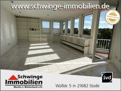 Zauberhafte 3-Dachgeschoss-Wohnung in der Nähe zum Elbe-Klinikum - mit FAHRSTUHL!!!
