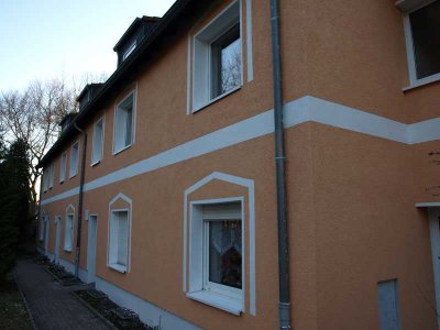 Großzügige 6-Zimmer- Wohnung in 2-Familien-Reihenhaus in Dortmund-Scharnhorst WBS erforderlich!!