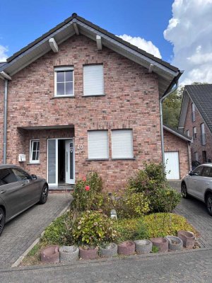 Charmante Doppelhaushälfte mit Garten, Garage und viel Platz – ideal für Familien! 41836 Hückelhoven