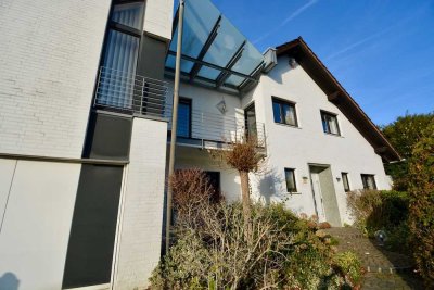 Exklusive freistehende Villa am Bökelberg - Einzigartiges Wohnen in bester Lage