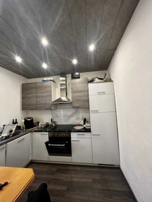 Charmante 2,5-Zimmer-Wohnung mit Balkon und moderner Küche in ruhiger Lage