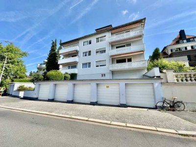 Helle & renovierte 3 Zimmerwohnung in Hanglage mit Balkon in sehr guter Lage!