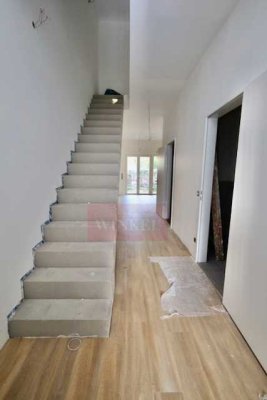 Modernes Townhouse am Beethovenplatz – Wohnen vis-à-vis des Baumschulwäldchens