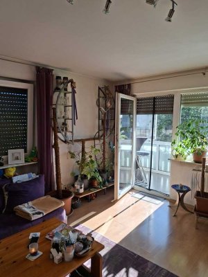3 Zimmerwohnung mit verglastem  Balkom