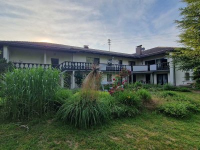 Repräsentative Villa mit 10 Zimmern in Merching "Maklerprovisionsfrei"