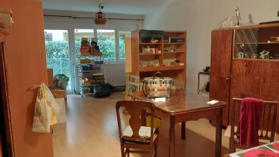 Barrierefreie Drei-Zimmerwohnung mit Terrasse und Minigarten!