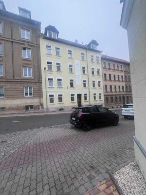 2-Raum-Wohnung im 1. OG mit Balkon und Stellplatz wartet auf neue Mieter