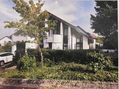Freistehendes vollst. renoviertes 6-Raum-Einfamilienhaus mit geh. Innenausstattung