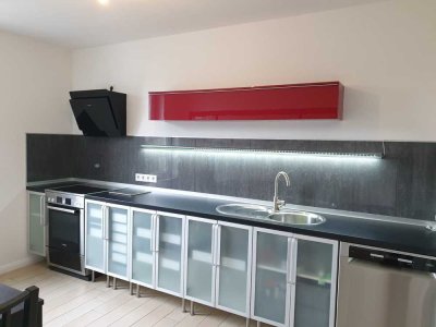 MÜLLER - Maisonette mit Kamin im Frankenberger Viertel