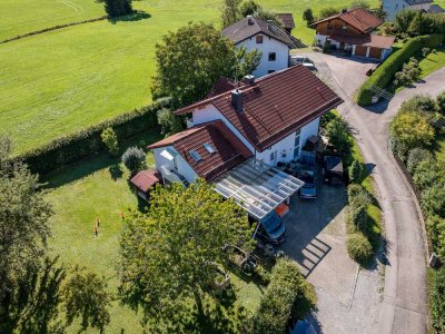 MODERNES EINFAMILIENHAUS MIT BAUGRUNDSTÜCK
