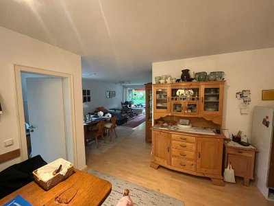 Erdgeschosswohnung mit Terasse