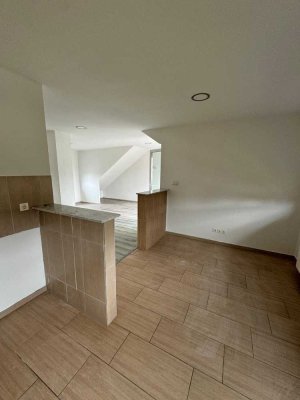 Helle 3,5-Zimmer Dachgeschosswohnung in Brackel