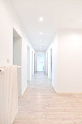 Gut aufgeteilte 4-Zimmer-Wohnung in Lahnstein mit Balkon zu vermieten