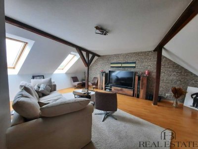 Ruhig und idyllisch in Borstel gelegen, mit Balkon und Einbauküche!