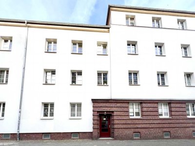 Potenzial: 3-Raum mit Loggia in grüner Wohngegend in Leipzig-Kleinzschocher