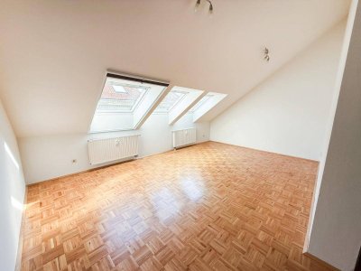 Schöne Maisonette-Wohnung mit Balkon in St. Leonhard ...!