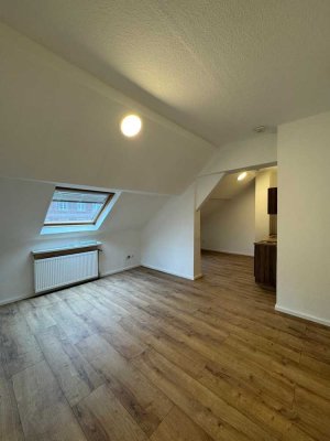 Modernisierte 1-Zimmerwohnung mit EBK in zentraler Lage von Aachen