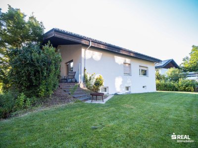 Großzügiges Haus in Feldkirch: Platz, Garten und Sauna