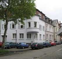 3 Zimmerwohnung, renovierter Altbau, zentrale Lage