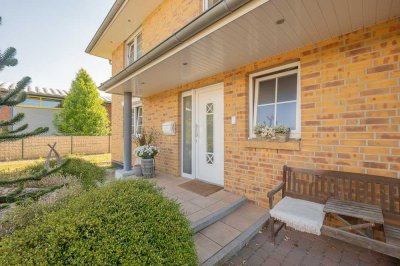 Modernes Einfamilienhaus mit großzügigem Grundstück und stilvoller Ausstattung