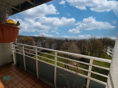 ***wohnen mit Weitblick – Stilvolle Etagenwohnung mit Loggia und Charme