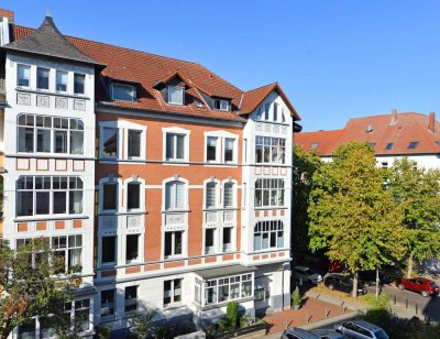 BESICHT. 4.+5.7. ab 15 h, Östl. Ring, TOP-Altbau-Komfort-Whg, Wintergarten, Stuck, Dielen, EBK, ....
