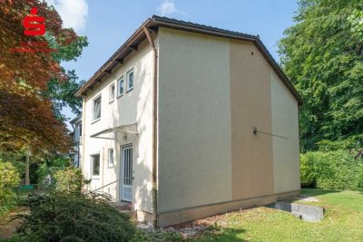 Familiendomizil! Reiheneckhaus mit großem Garten