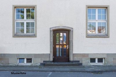 Wohnung mit Altbaucharme und modernem Wohnkomfort