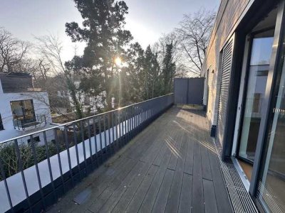 Erstklassige Wohnung mit einzigartiger Dachterrasse in Othmarschen- Wentzel Dr.