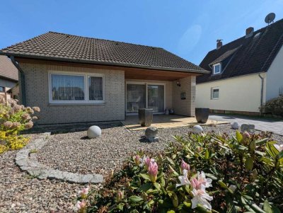 Freistehend auf großem Grundstück mit Garten und zwei Terrassen in Vorsfelde