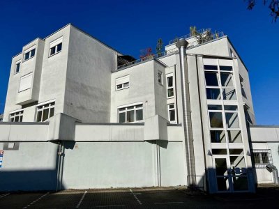 Großzügige Maisonettewohnung mit ca. 165 m² Wohnfläche, Dachterrasse und TG-Stellplatz in Rastatt!