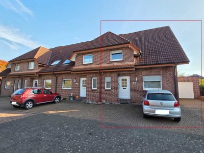 Familienfreundliche Doppelhaushälfte mit sonniger Terrasse, Garage & Garten