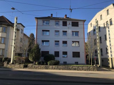 Renovierte 3-Zimmer-Erdgeschosswohnung mit Terrasse in Bielefeld