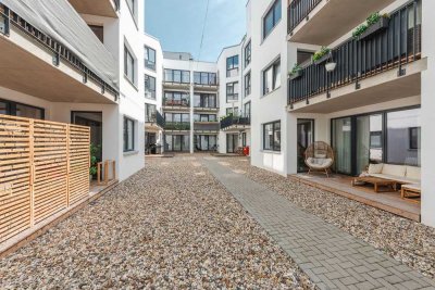3 Zimmer Maisonette mit 2 Balkonen und EBK in Buckau