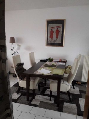 Schöne 2 Z. K. B. B. Einbauküche, Dachgeschoßw. Mannheim Waldhof-west von privat zu vermieten.
