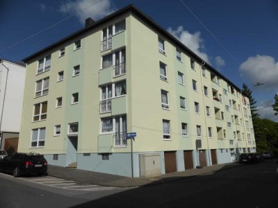 Attraktive 3-Zimmer-Hochparterre-Wohnung mit gehobener Innenausstattung in Wuppertal Barmen